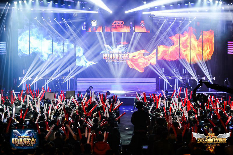 王者榮耀服務(wù)器故障致玩家信譽(yù)分被系統(tǒng)誤判違規(guī)扣除，補(bǔ)償方案爭議引發(fā)玩家集體不滿-一競技官網(wǎng)